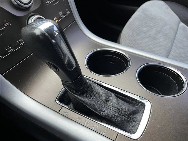 Used 2013 Ford Edge SEL image 15