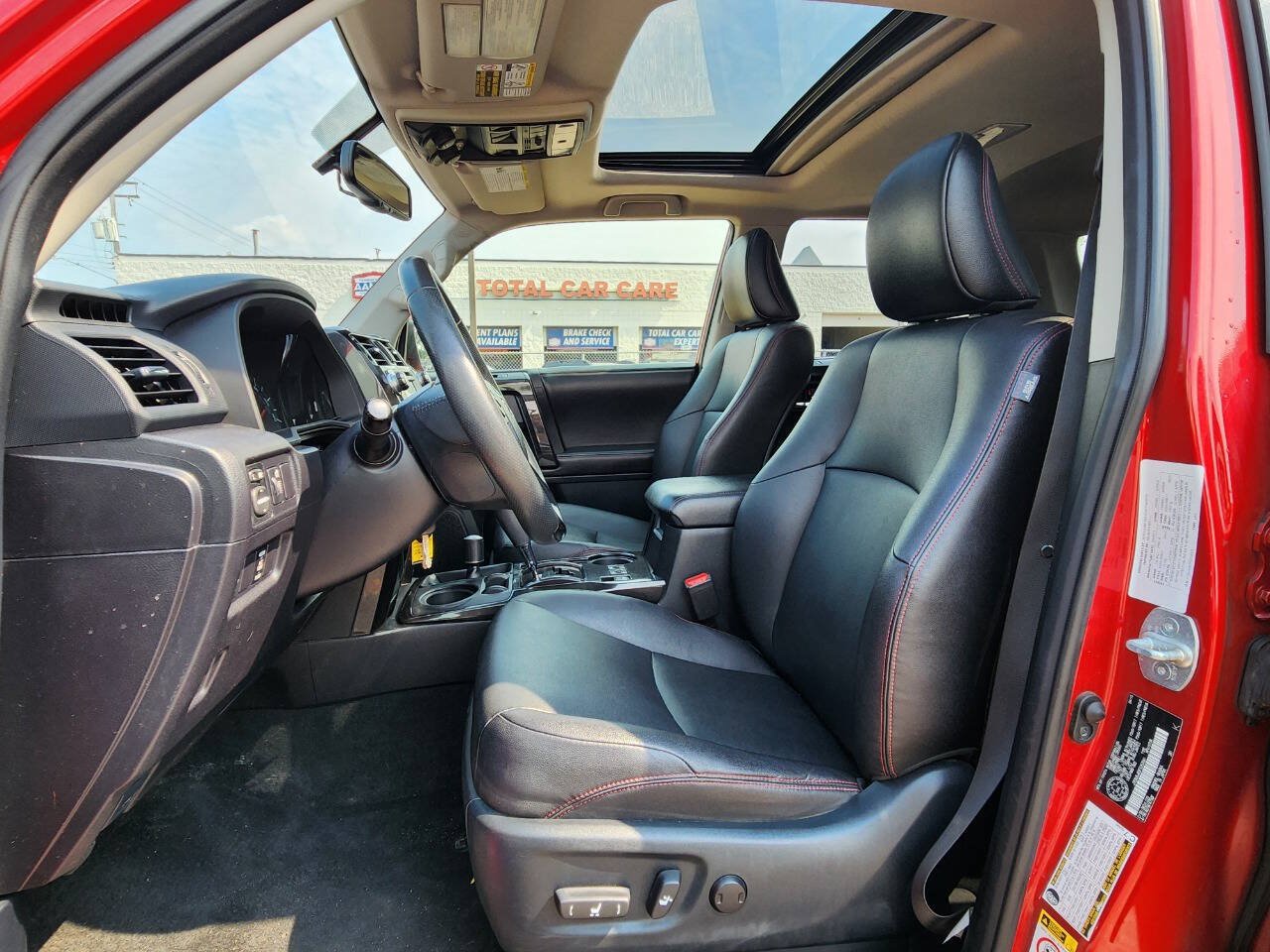 Used 2015 Toyota 4Runner SR5 Premium AWD/4WD image 11