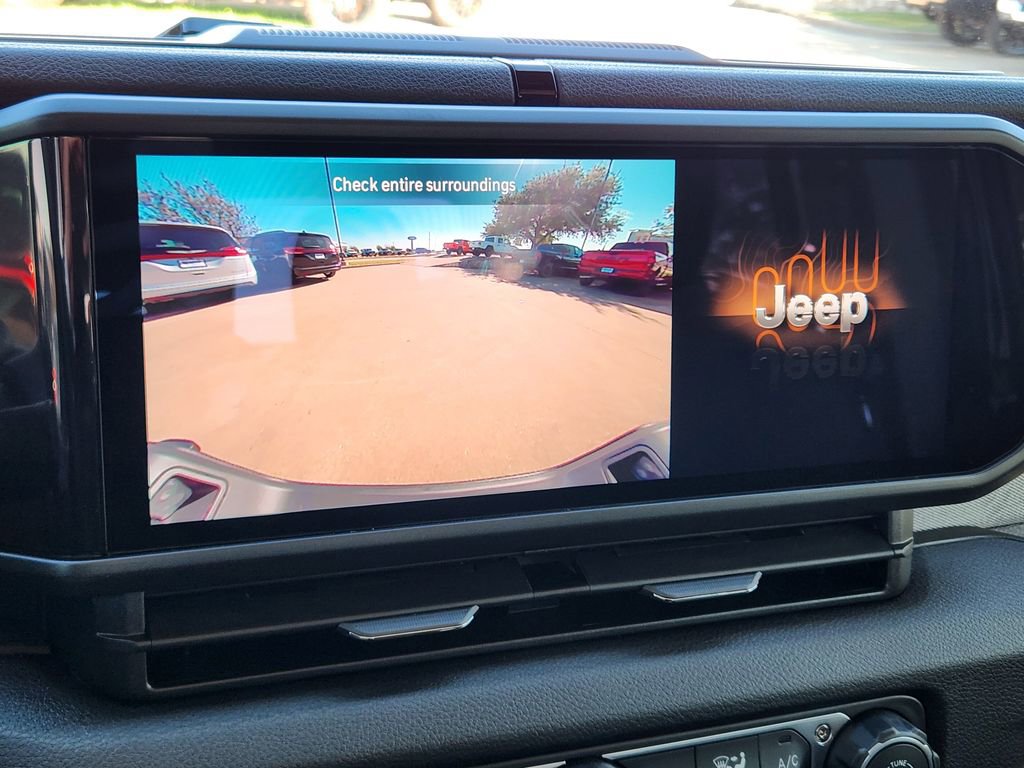 New 2026 Jeep Gladiator Sport image 12