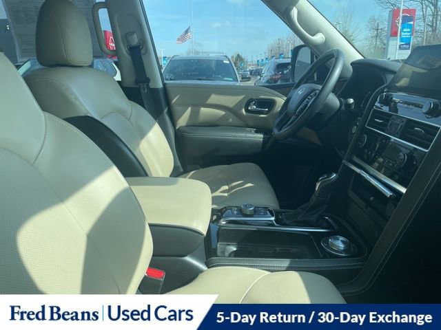 Used 2024 INFINITI QX80 Premium Select w/ Cargo Package image 11