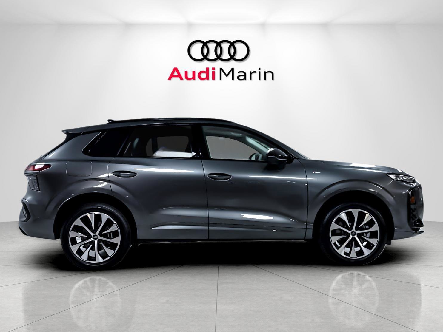 New 2026 Audi Q3 quattro 2.0T AWD/4WD image 6