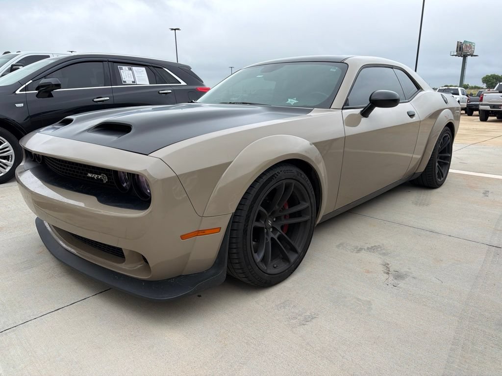 Used 2021 Dodge Challenger SRT Hellcat RWD image 2