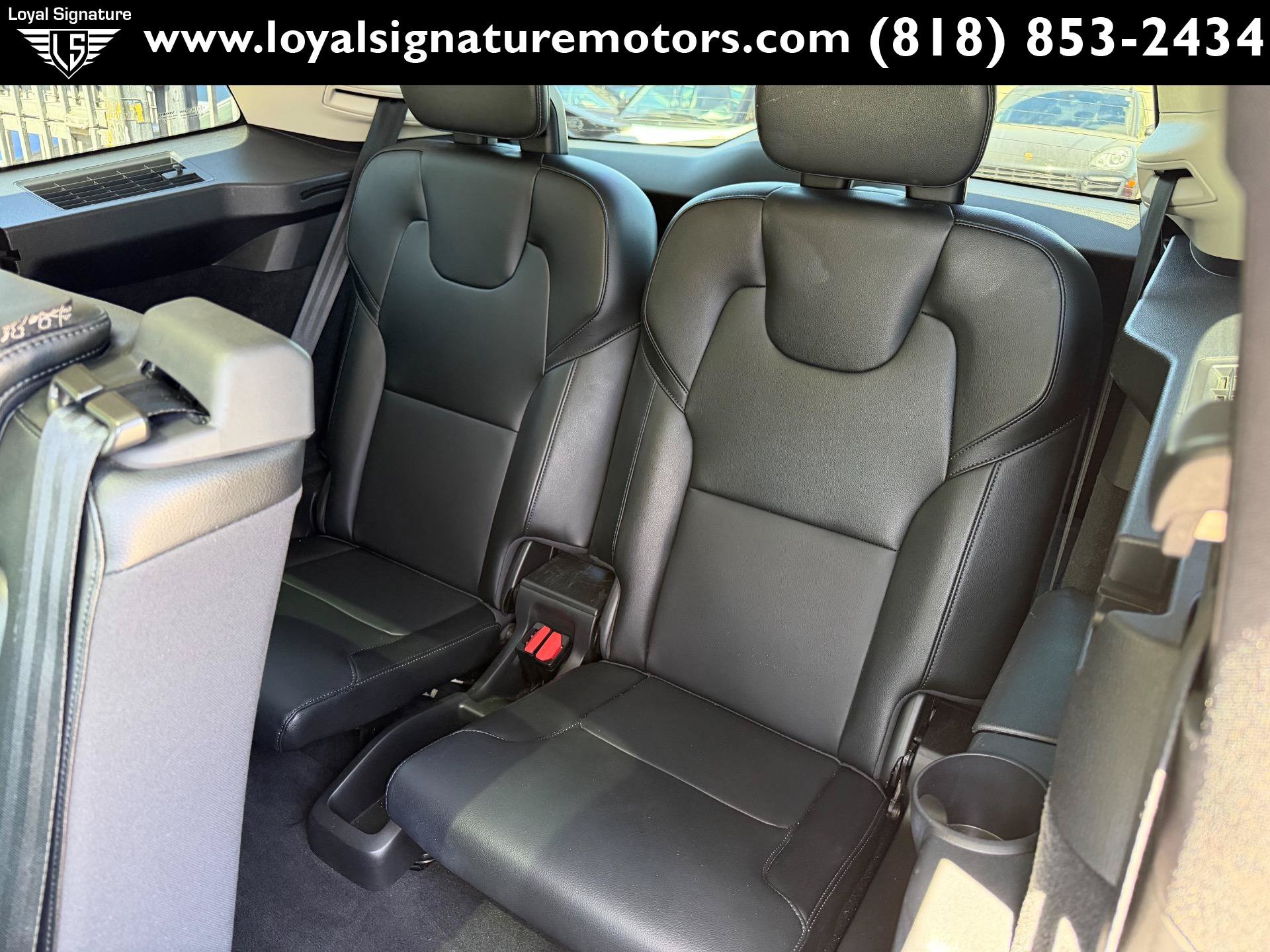 Used 2018 Volvo XC90 T5 Momentum AWD/4WD image 16