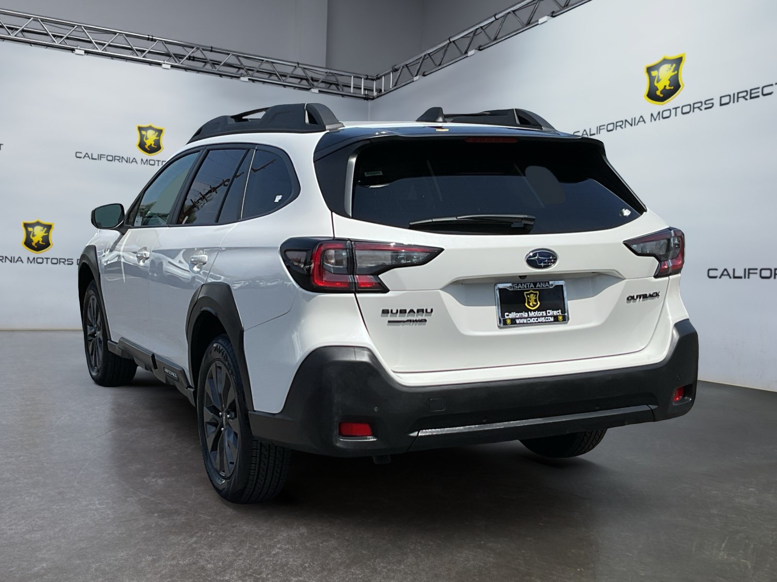 Used 2025 Subaru Outback Onyx Edition AWD/4WD image 7