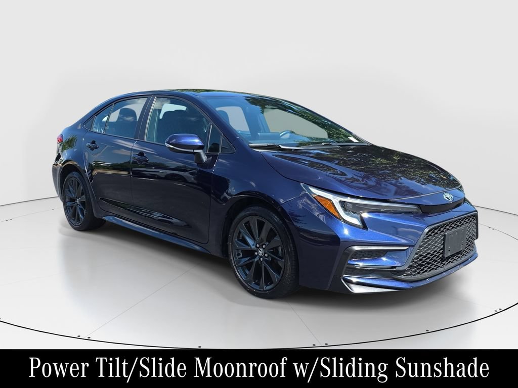 Used 2024 Toyota Corolla SE w/ SE Premium Package FWD image 3