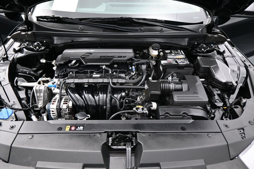 Used 2025 Kia K4 FWD image 24