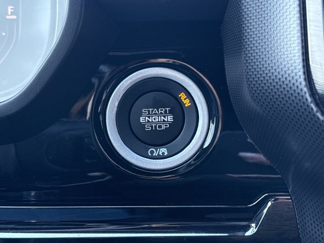 Used 2025 RAM 1500 Limited w/ Off Road Group image 24