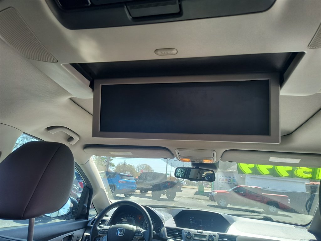 Used 2014 Honda Odyssey Touring image 27