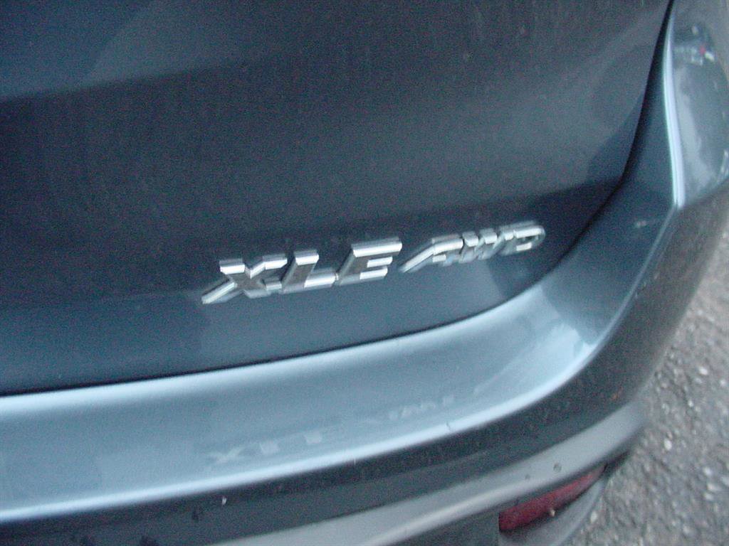 Used 2019 Toyota Highlander XLE image 35