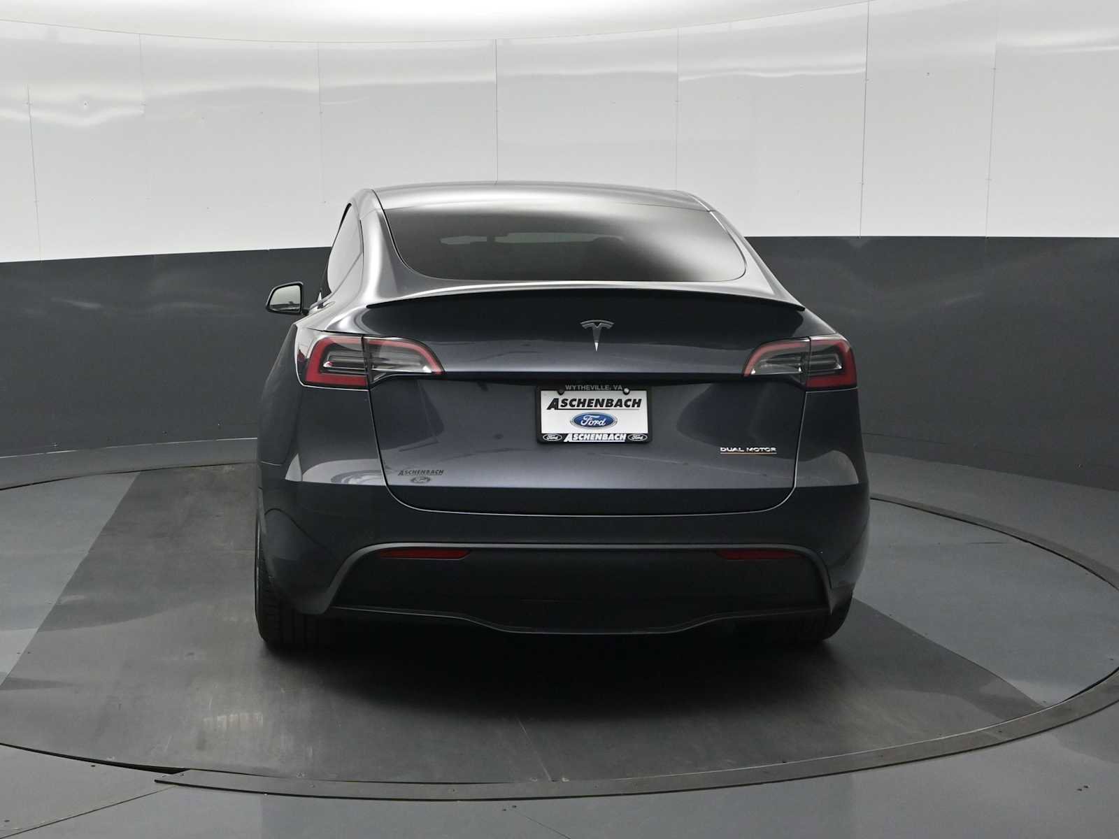 Used 2021 Tesla Model Y Performance AWD/4WD image 7