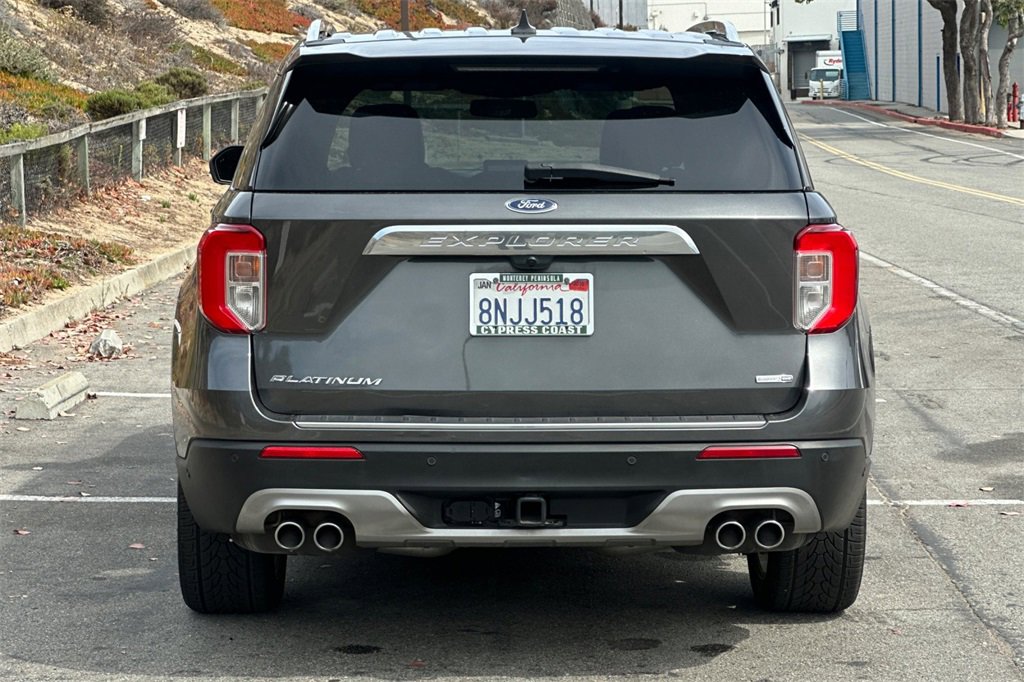 Used 2020 Ford Explorer Platinum w/ Premium Technology Package image 4