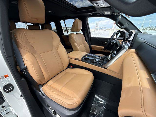 Certified 2025 Lexus LX 700h Luxury w/ Appearance Package AWD/4WD image 27