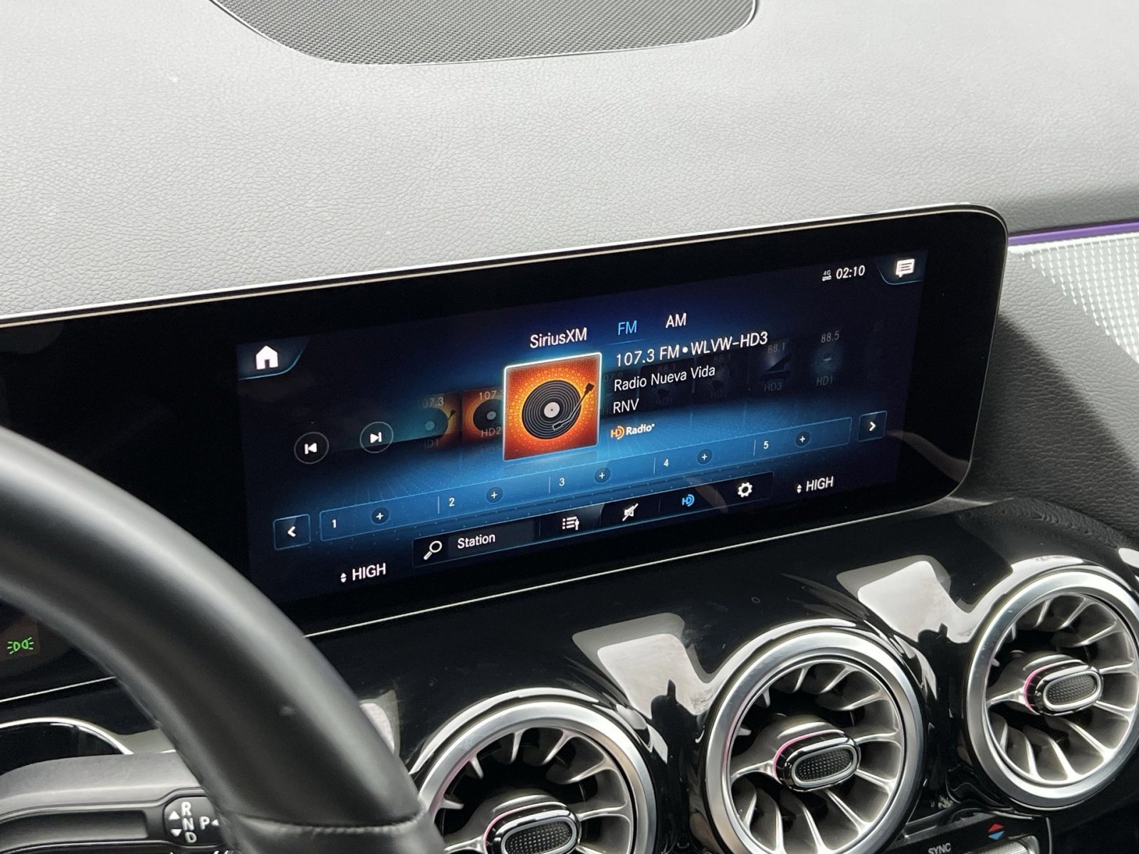 Certified 2022 Mercedes-Benz GLA 250 4MATIC image 16