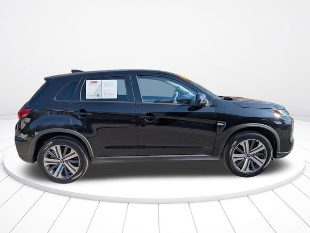 Used 2025 Mitsubishi Outlander Sport ES image 3