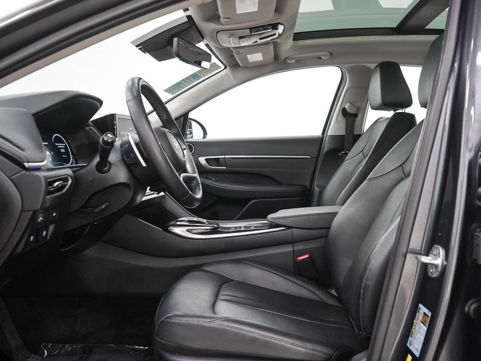 Used 2022 Hyundai Sonata Limited FWD image 22