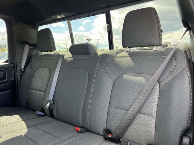 New 2026 RAM 1500 Express AWD/4WD image 25