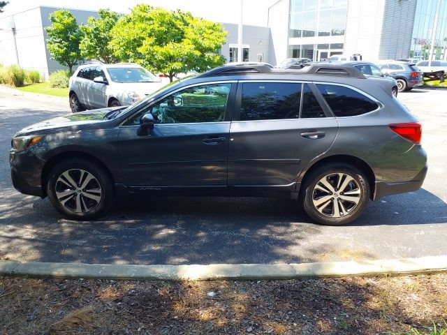 Used 2018 Subaru Outback 2.5i Limited AWD/4WD image 8