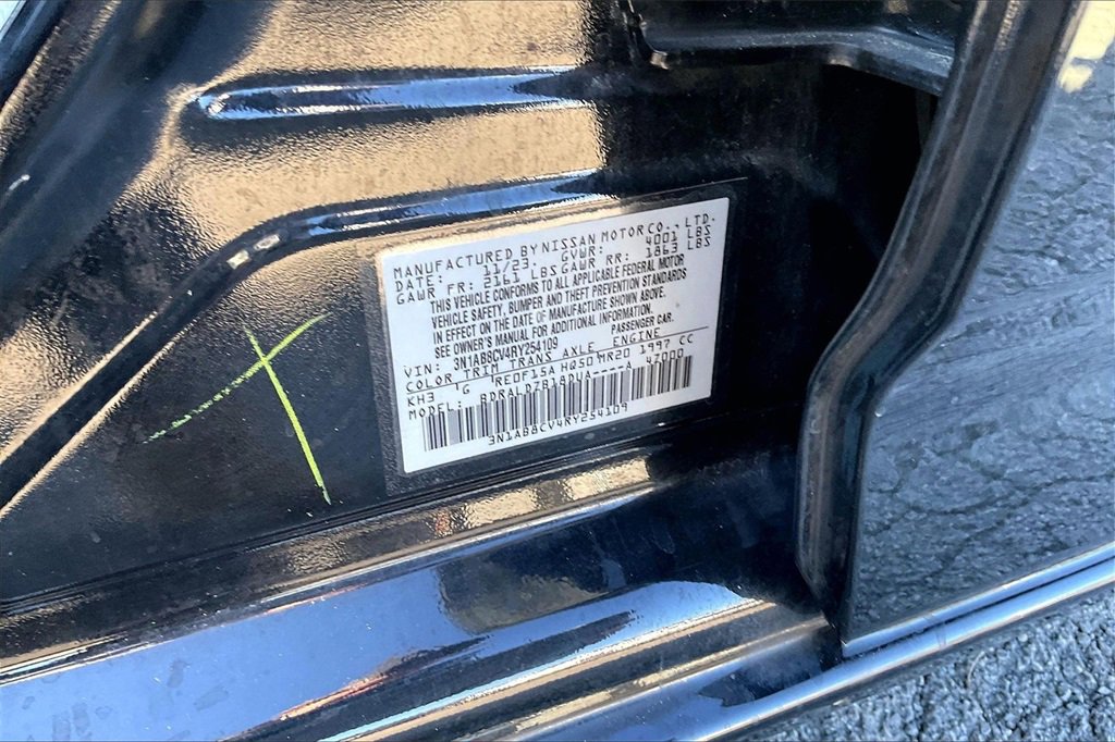 Used 2024 Nissan Sentra SV image 19