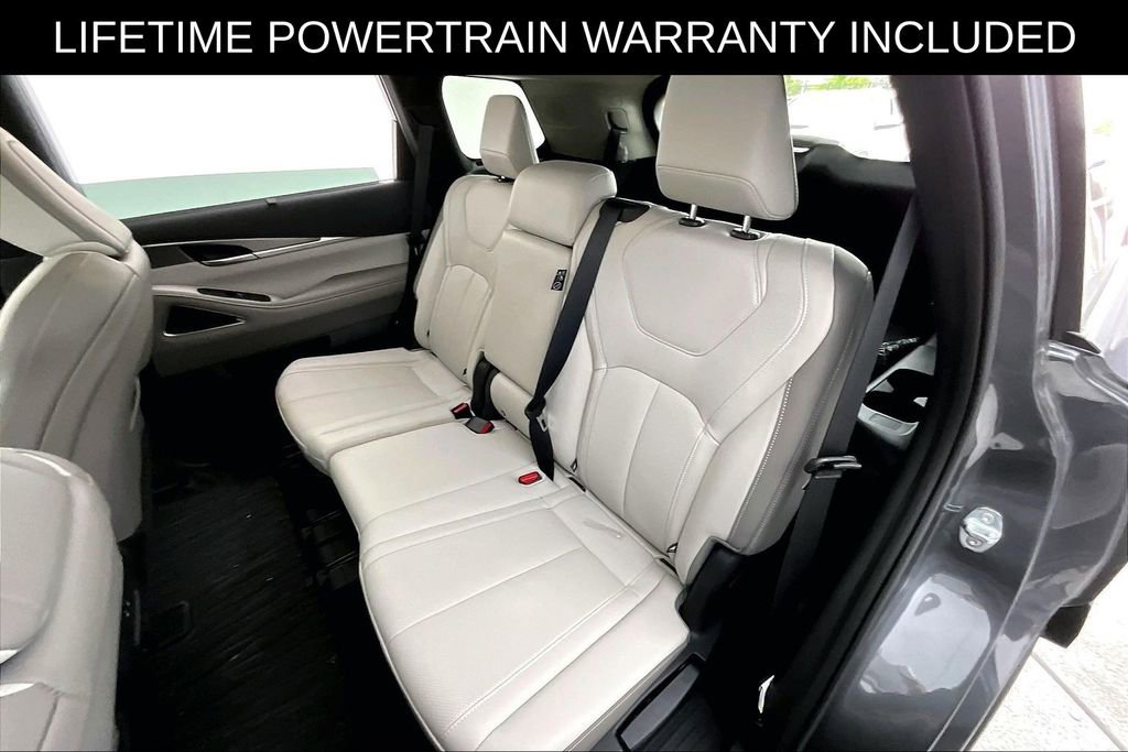 Certified 2026 INFINITI QX60 Luxe w/ Cargo Package AWD/4WD image 35