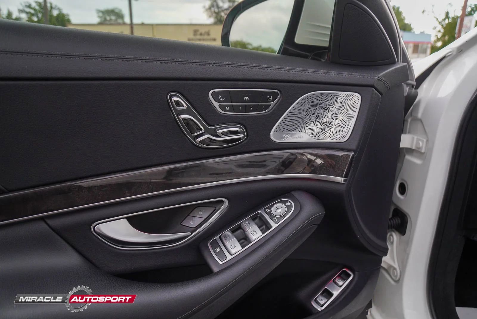 Used 2017 Mercedes-Benz S 550e image 16