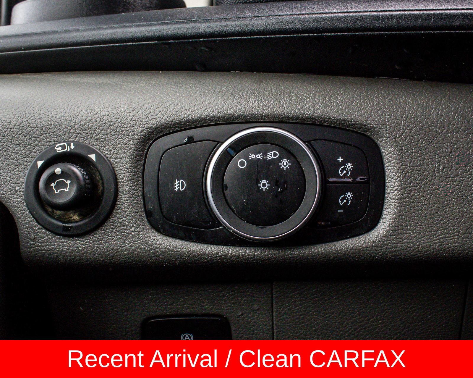 Used 2022 Ford Transit 350 148 High Roof AWD image 19