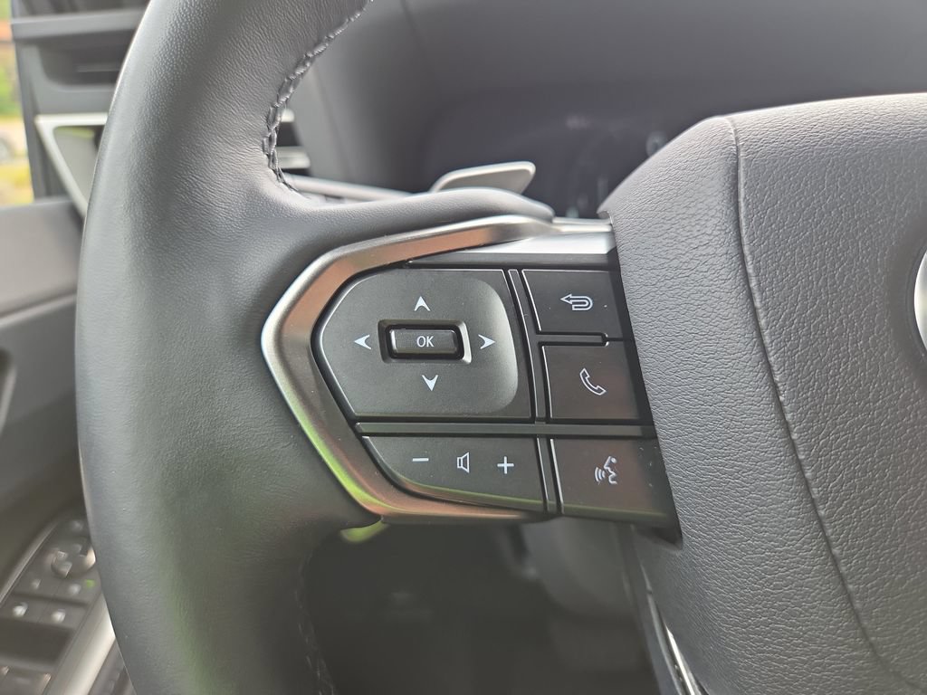 Used 2024 Lexus GX 550 AWD/4WD image 19