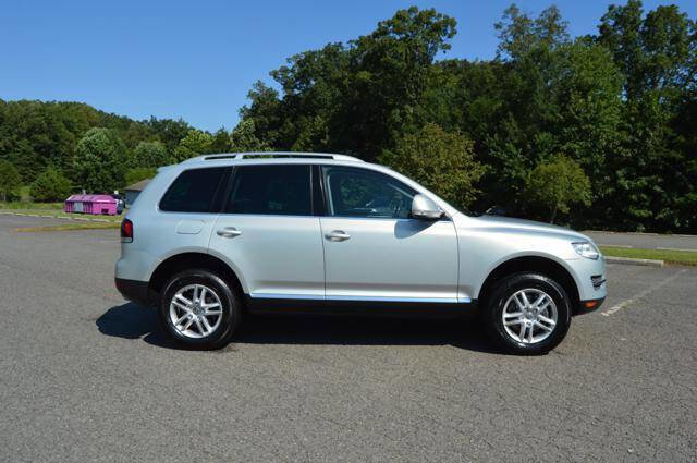 Used 2009 Volkswagen Touareg VR6 image 64