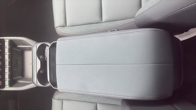 New 2026 GMC Terrain AT4 AWD/4WD image 15