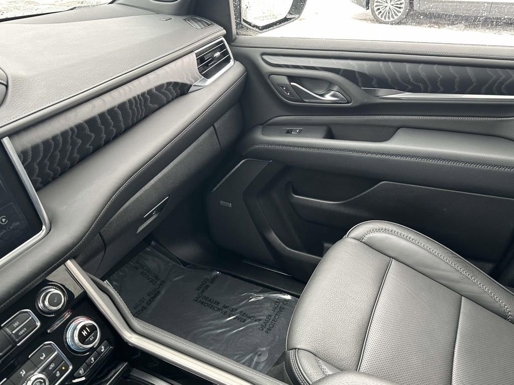 Certified 2024 GMC Yukon Denali w/ Advanced Technology Package image 36