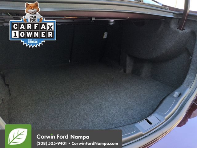 Used 2018 Ford Fusion SE w/ Equipment Group 201A FWD image 29