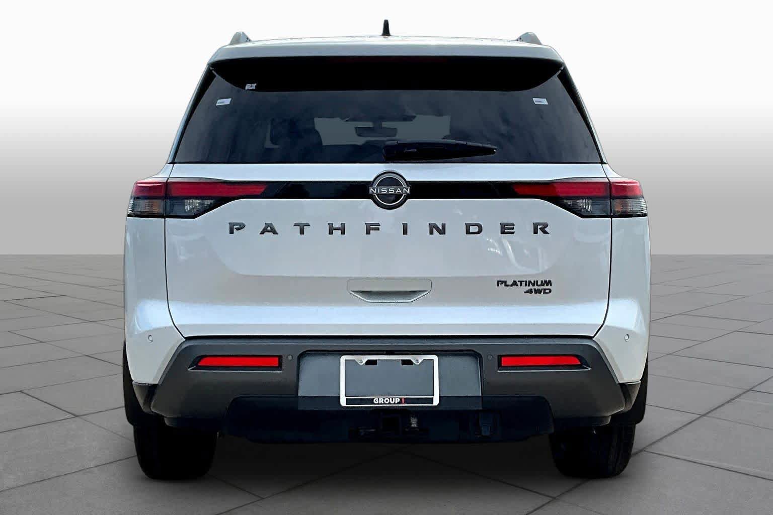 New 2026 Nissan Pathfinder Platinum AWD/4WD image 4