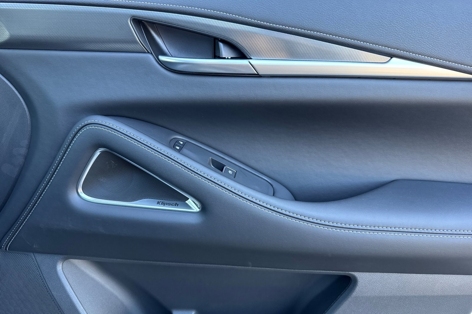 New 2026 INFINITI QX60 Luxe w/ Cargo Package image 19