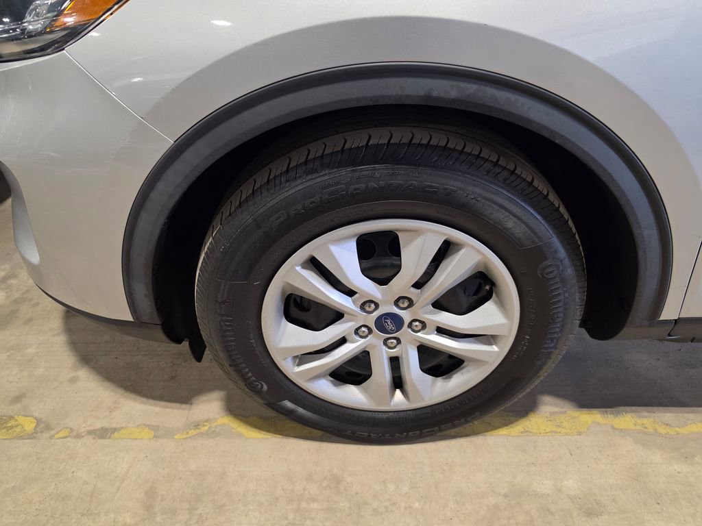 Used 2020 Ford Escape S FWD image 3