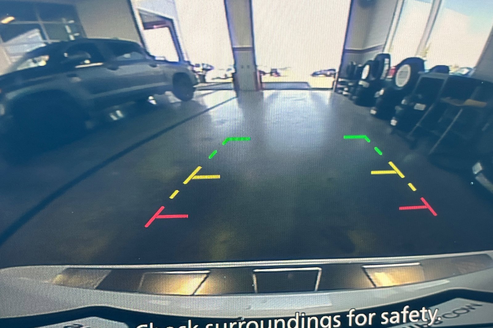 Used 2024 Nissan Rogue SV w/ SV Premium Package image 16