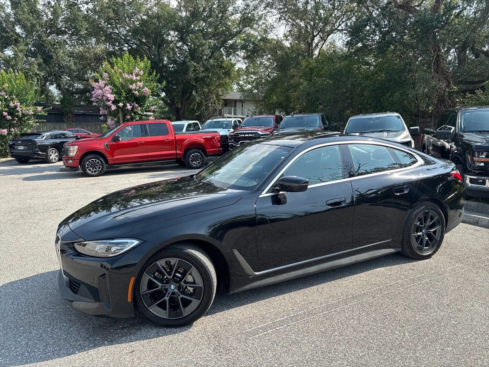 Used 2023 BMW i4 eDrive35 w/ Premium Package RWD image 3