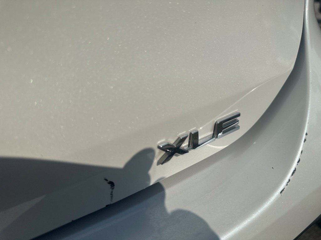 Used 2021 Toyota Highlander XLE FWD image 10