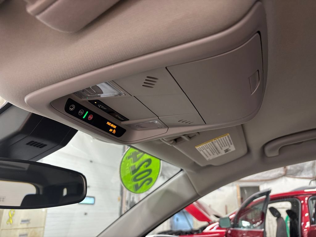 Used 2024 Chevrolet Equinox LT w/ LPO, Floor Liner Package AWD/4WD image 24