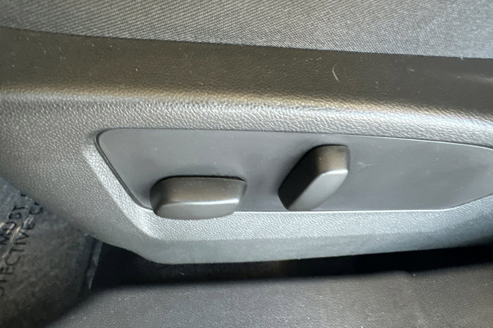 Certified 2023 Buick Envision Avenir image 12