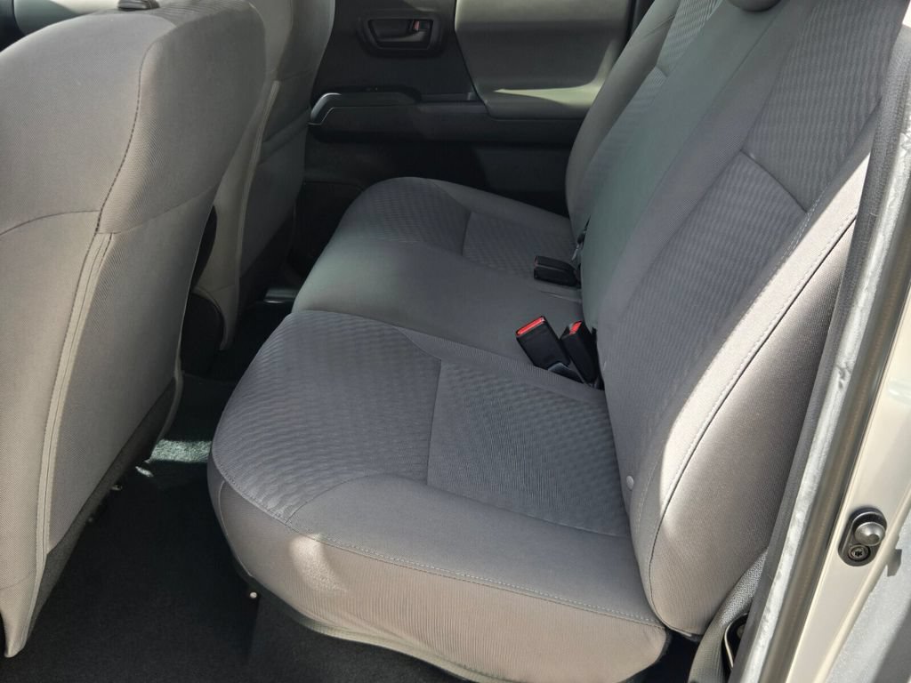 Used 2023 Toyota Tacoma SR AWD/4WD image 13