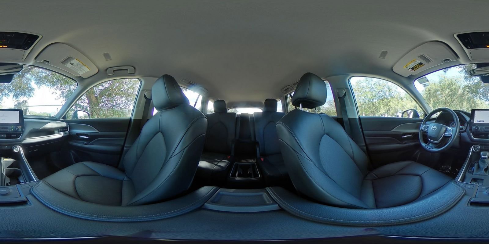 Used 2025 Toyota Grand Highlander FWD image 37