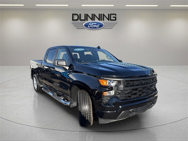 Used 2023 Chevrolet Silverado 1500 Custom image 4