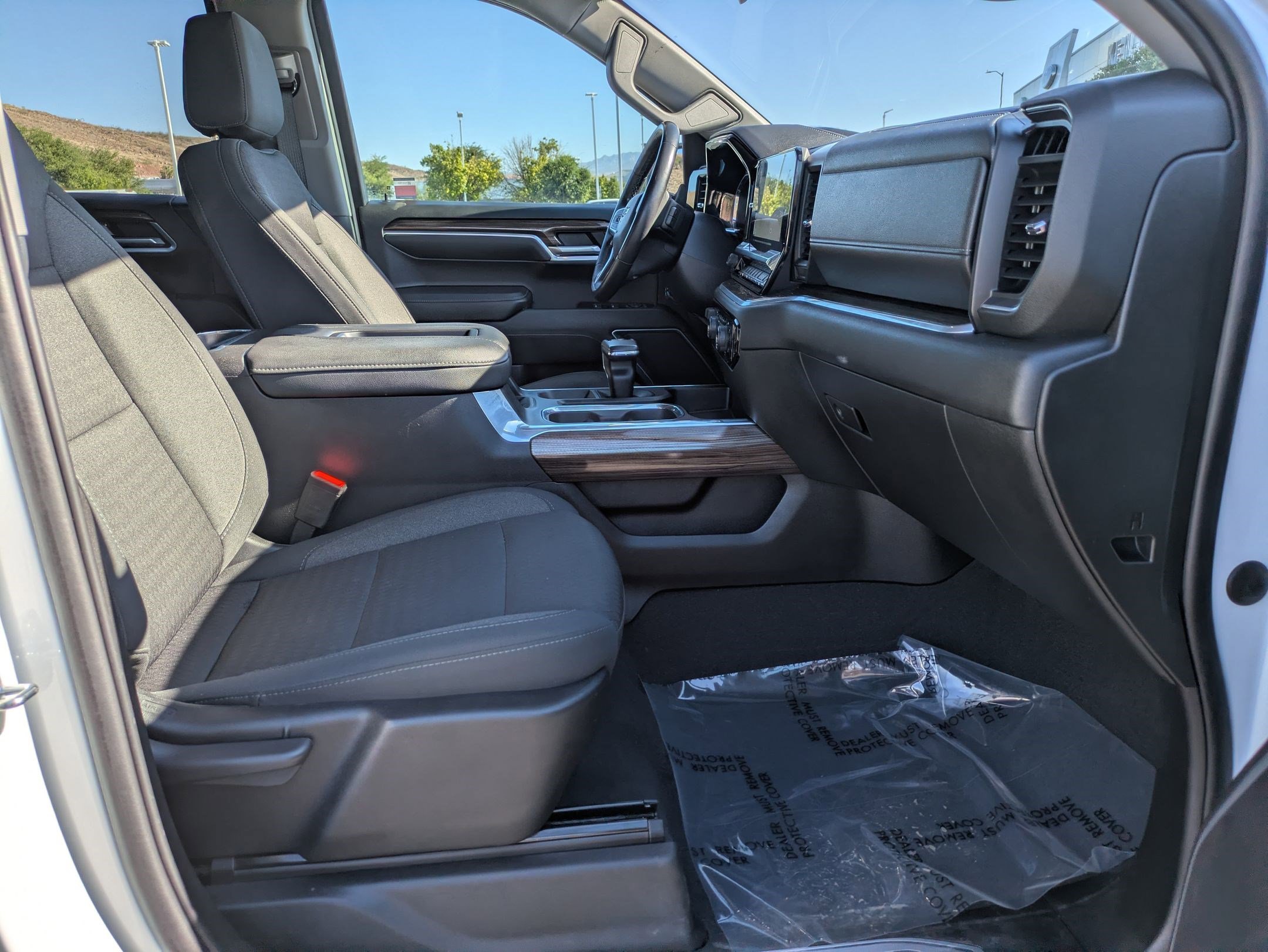 Used 2022 Chevrolet Silverado 1500 RST w/ Protection Package AWD/4WD image 31