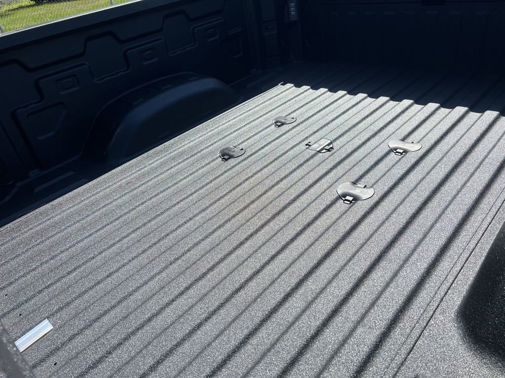 New 2025 GMC Sierra 2500 Denali w/ Denali Reserve Package image 19