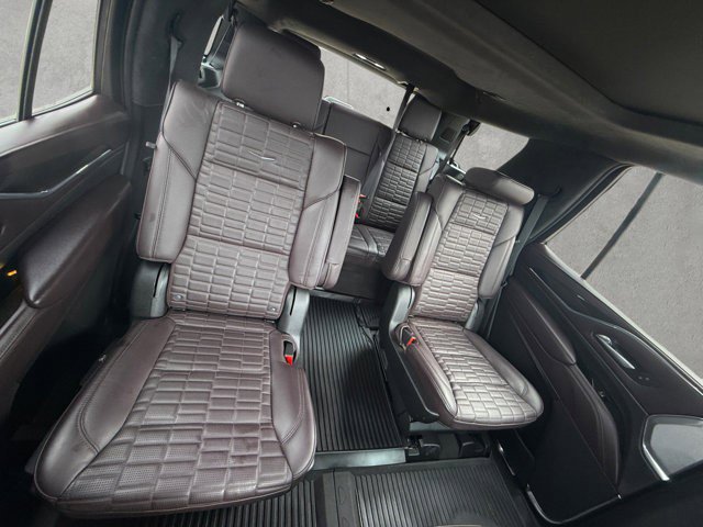 Used 2024 Cadillac Escalade Sport Platinum w/ LPO, ONYX Package AWD/4WD image 25