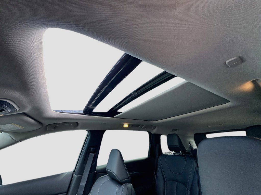 Used 2027 INFINITI QX60 Luxe w/ Cargo Package FWD image 36