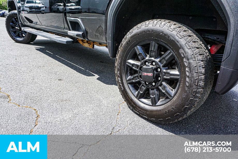 Used 2024 GMC Sierra 2500 AT4 w/ Technology Package AWD/4WD image 16