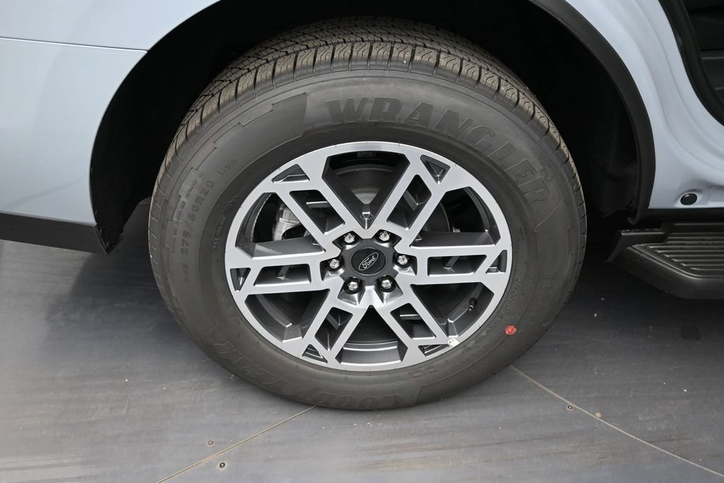 New 2026 Ford Expedition Active RWD image 27