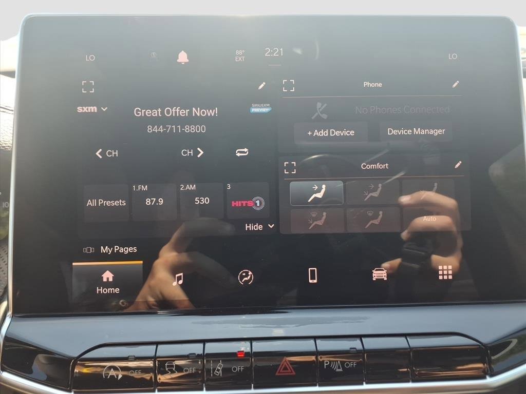 Used 2024 Jeep Compass Trailhawk w/ Sun and Sound Group image 18