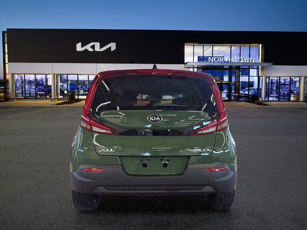 Used 2020 Kia Soul EX FWD image 6