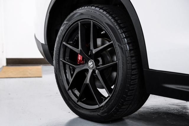 Used 2019 Alfa Romeo Stelvio w/ Nero Edizione RWD image 71